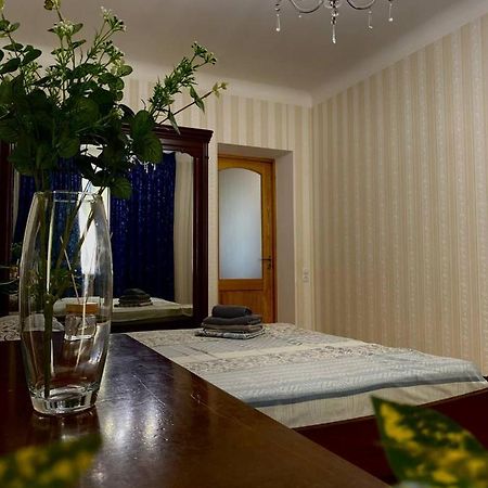 Babylon Apartments On Soborna 2rooms Rivne Exteriör bild