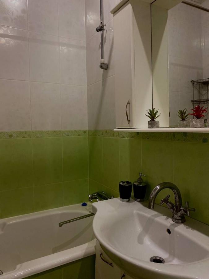 Babylon Apartments On Soborna 2rooms Rivne Exteriör bild
